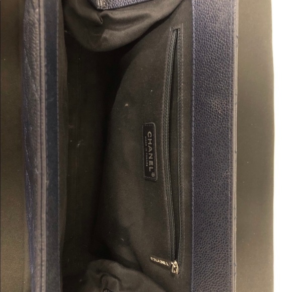 Chanel bag - Picture 3 of 9